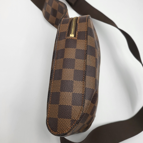 Louis Vuitton Damier Ebene Geronimos Sling Waist Bag. Authentic w/COA... - Picture 4 of 16